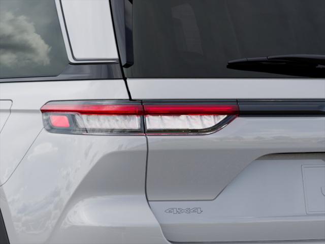 New 2026 Bright White Clear-Coat Exterior Paint Jeep 85th Anniversary Edition image 8