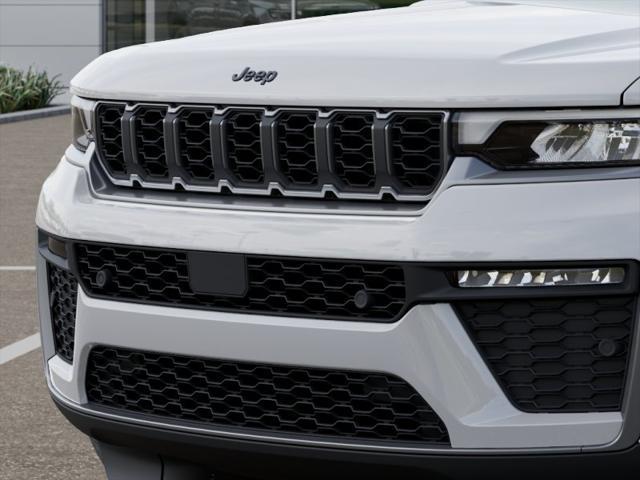 New 2026 Bright White Clear-Coat Exterior Paint Jeep 85th Anniversary Edition image 10