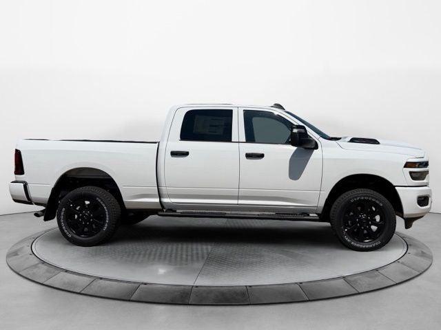 2026 RAM Ram 2500 RAM 2500 BLACK EXPRESS CREW CAB 4X4 64 BOX