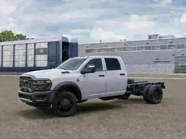 2026 RAM Ram 5500 Chassis Cab RAM 5500 TRADESMAN CHASSIS CREW CAB 4X4 60 CA 2026 RAM Ram 5500 Chassis Cab RAM 5500 TRADESMAN CHASSIS CREW CAB 4X4 60 CA