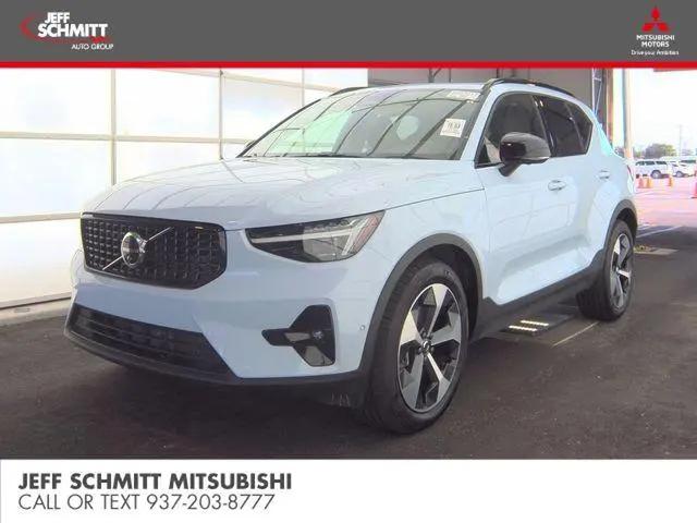2026 Volvo XC40 Plus, B5 AWD Gas (mild hybrid), Dark for sale near Fairborn, OH