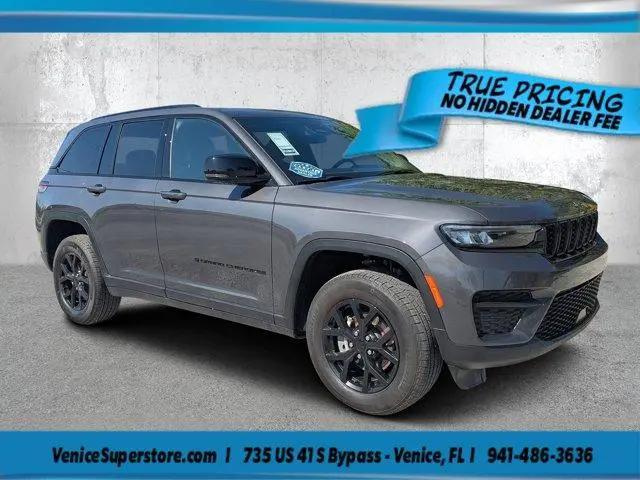 2025 Jeep Grand Cherokee Altitude 4x4 for sale in Venice, FL