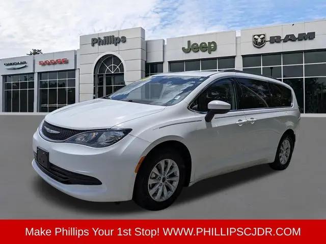 2017 Chrysler Pacifica Touring