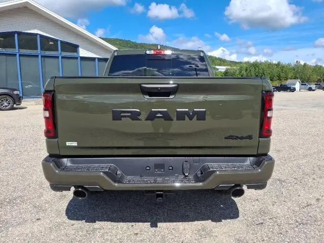 2026 Ram 1500 Express Crew Cab 4x4 5'7" Box