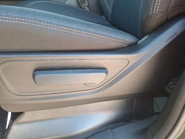 2026 Ram 1500 Express Crew Cab 4x4 5'7" Box