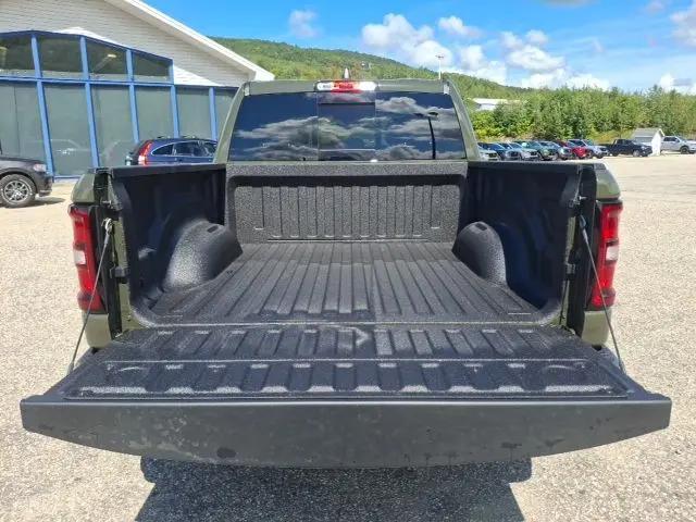 2026 Ram 1500 Express Crew Cab 4x4 5'7" Box
