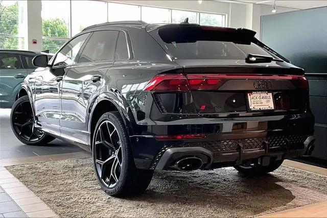 2026 Audi RS Q8 performance quattro tiptronic