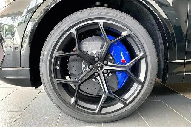 2026 Audi RS Q8 performance quattro tiptronic