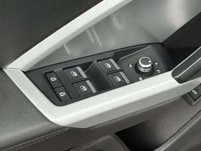 2021 Audi Q3 Premium 45 TFSI S line quattro Tiptronic
