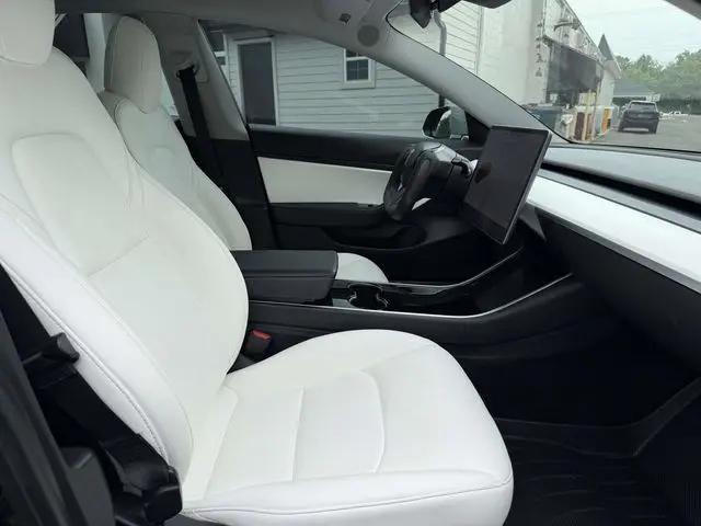 2019 Tesla Model 3 Standard Range