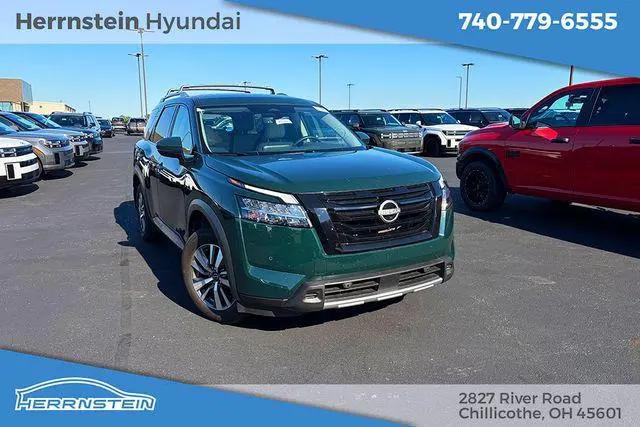 2024 Nissan Pathfinder SL 4WD for sale in Chillicothe, OH