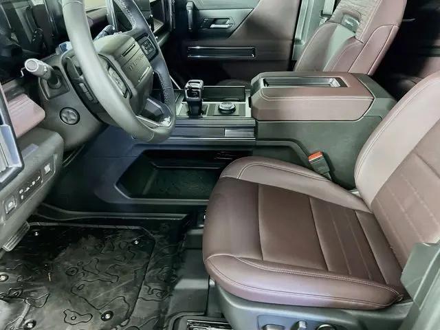 2026 GMC HUMMER EV 2X 4WD