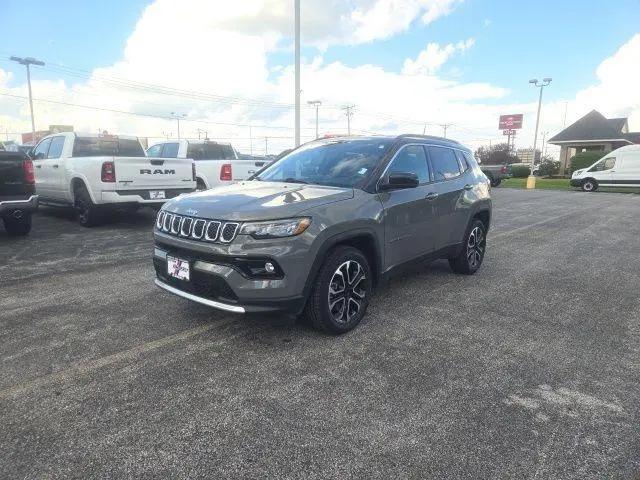 2023 Jeep Compass Limited 4x4 for sale in Davenport, IA