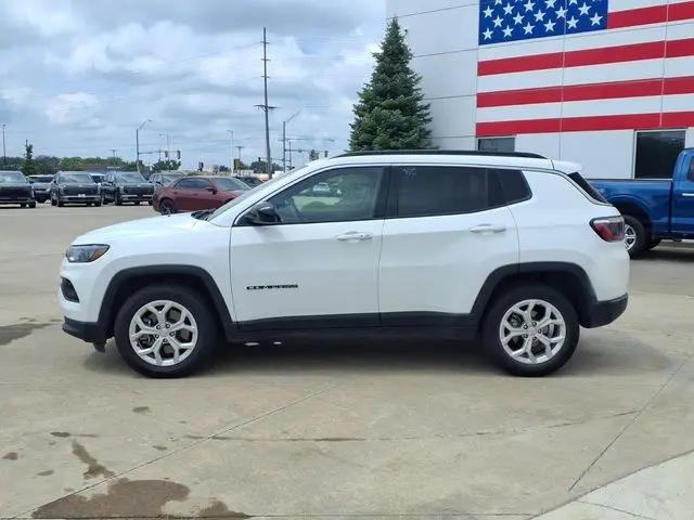 2024 Jeep Compass Latitude 4x4