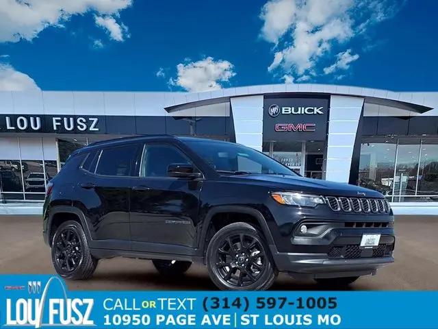 2025 Jeep Compass Latitude 4x4 for sale in St. Louis, MO