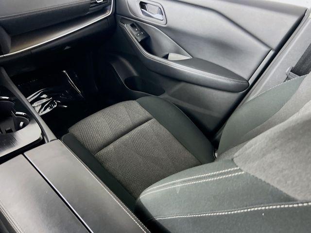 2024 Nissan Rogue SV FWD