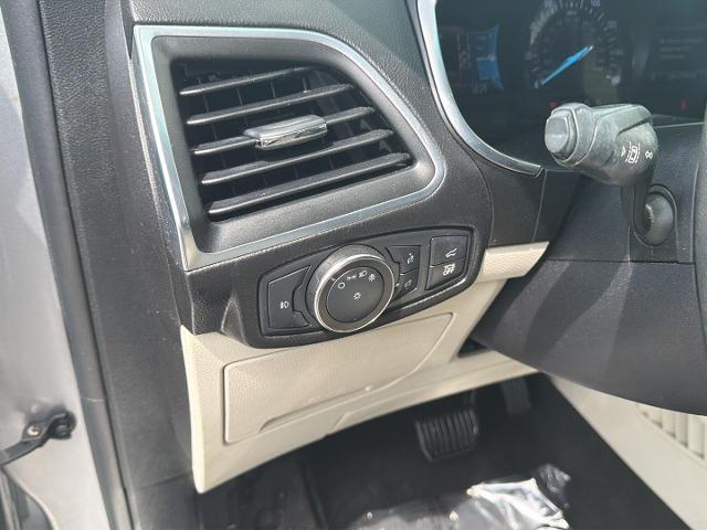 2021 Ford Edge Titanium