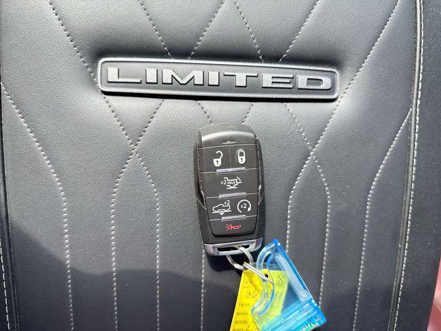 2025 Ram 1500 Limited Crew Cab 4x4 5'7" Box