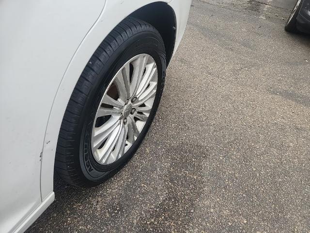 2013 Chrysler 300 Motown