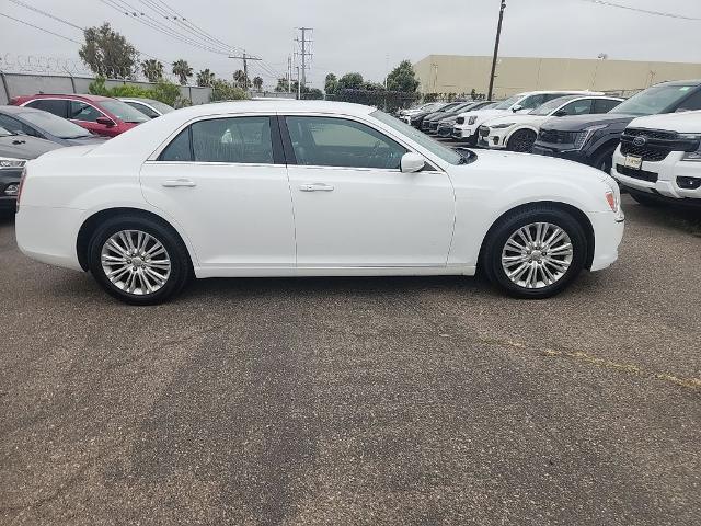 2013 Chrysler 300 Motown