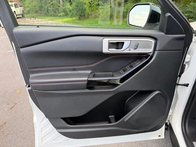 2022 Ford Explorer ST-Line