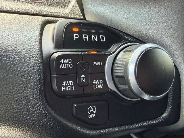 2022 Ram 1500 Big Horn Crew Cab 4x4 5'7" Box
