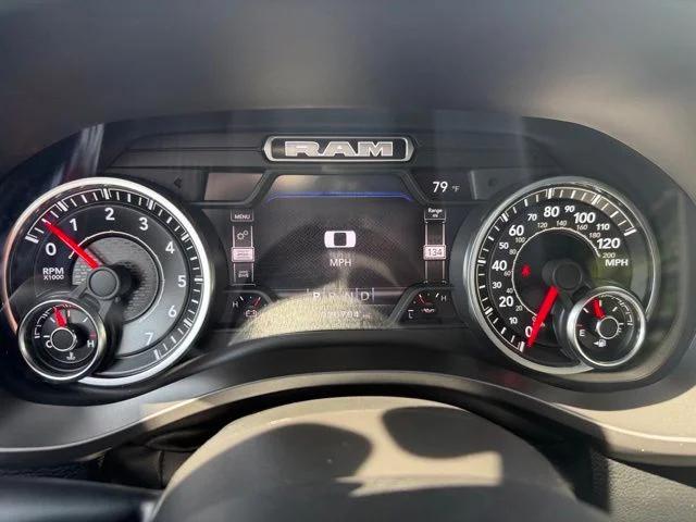 2022 Ram 1500 Big Horn Crew Cab 4x4 5'7" Box