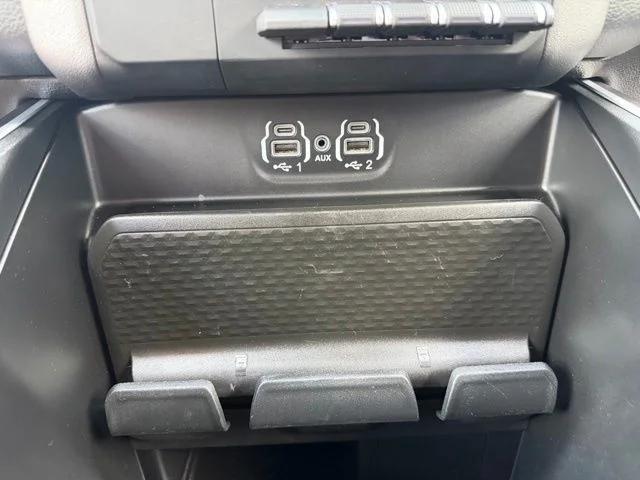 2023 Ram 1500 Big Horn Crew Cab 4x4 57 Box