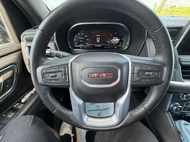 2024 GMC Yukon 4WD SLT