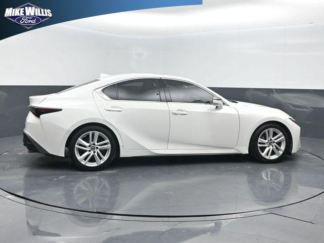 2021 Lexus IS 300 Base
