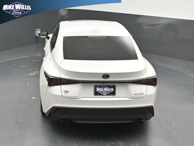 2021 Lexus IS 300 Base