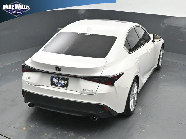 2021 Lexus IS 300 Base