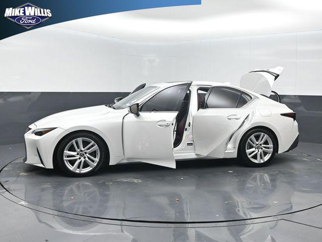 2021 Lexus IS 300 Base