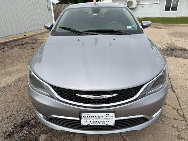 2017 Chrysler 200 Limited Platinum