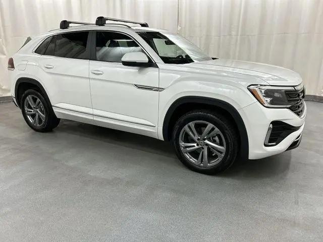 2024 Volkswagen Atlas Cross Sport 2.0T SEL R-Line for sale in Waterbury, CT