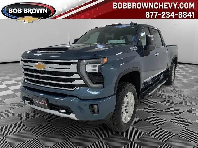 2024 Chevrolet Silverado 2500HD 4WD Crew Cab Standard Bed High Country for sale in Urbandale, IA