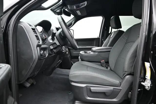 2026 Ram 2500 Black Express Crew Cab 4x4 64 Box