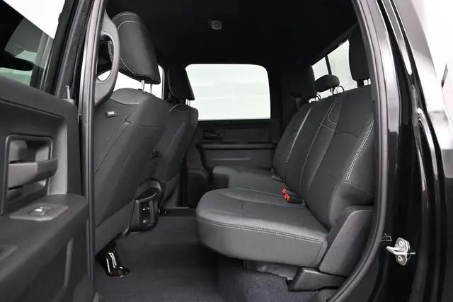 2026 Ram 2500 Black Express Crew Cab 4x4 64 Box