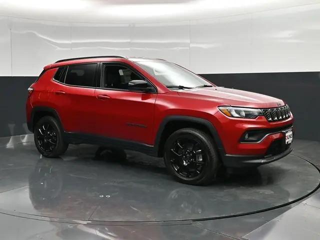 2026 Jeep Compass Latitude Altitude