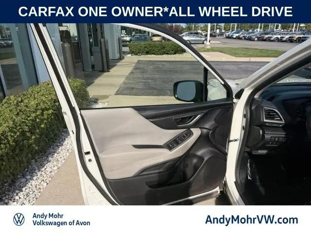 2023 Subaru Forester Base