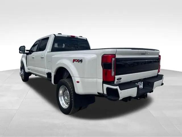 2025 Ford F-450 Platinum