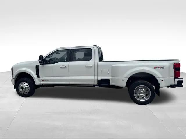 2025 Ford F-450 Platinum