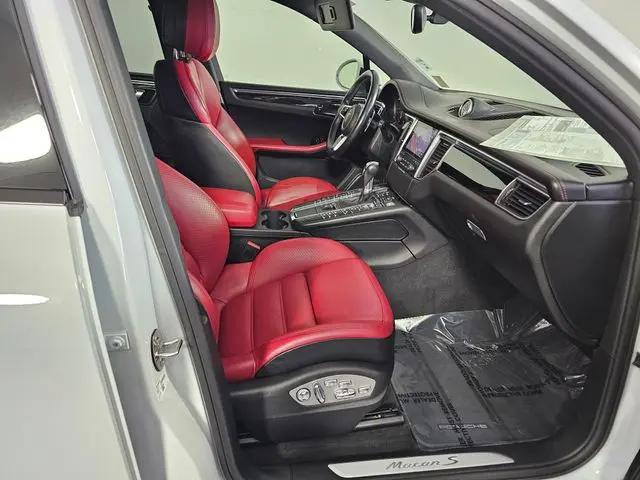 2018 Porsche Macan S