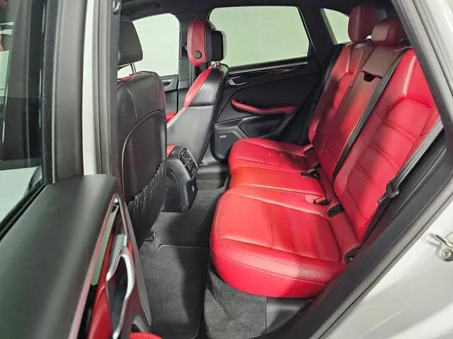 2018 Porsche Macan S