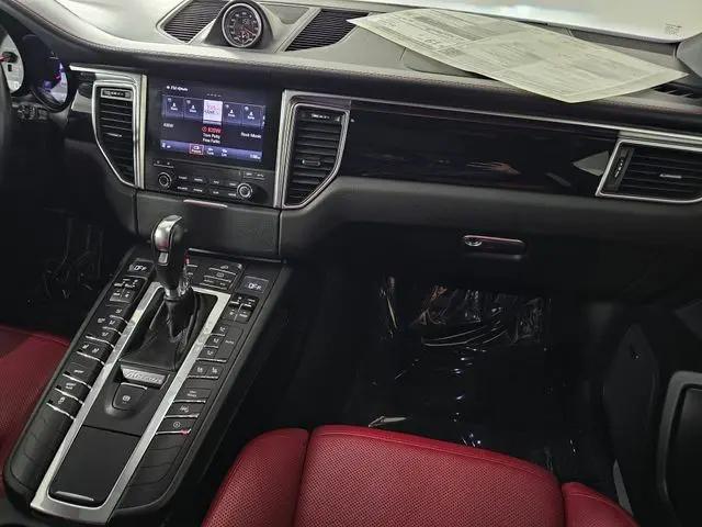2018 Porsche Macan S