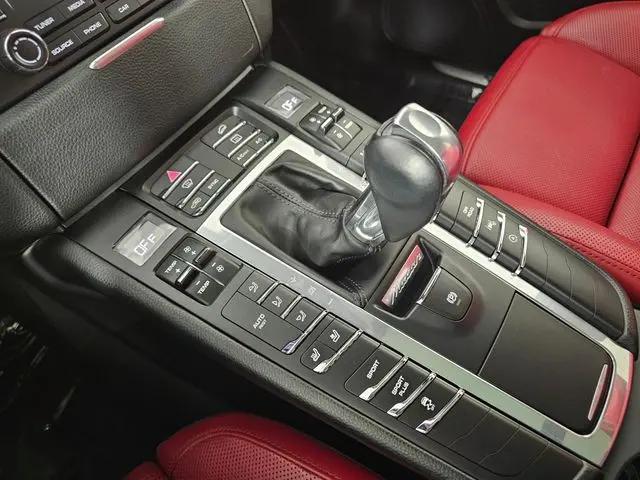 2018 Porsche Macan S