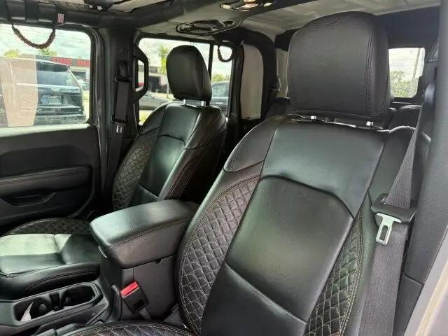 2023 Jeep Gladiator Sport