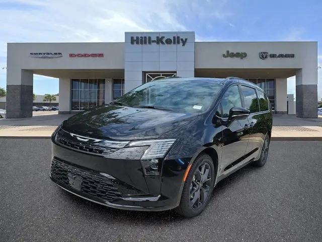 2027 Chrysler Pacifica Limited