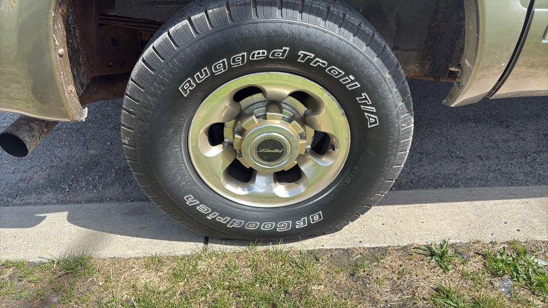 2005 Ford Excursion Limited