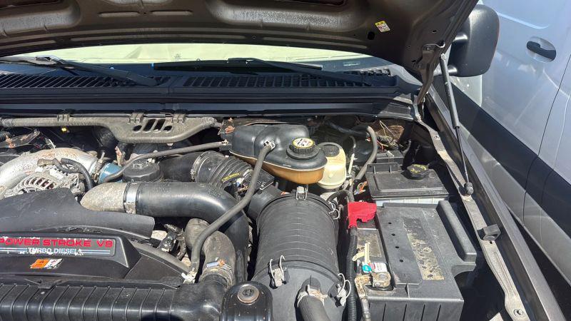 2005 Ford Excursion Limited